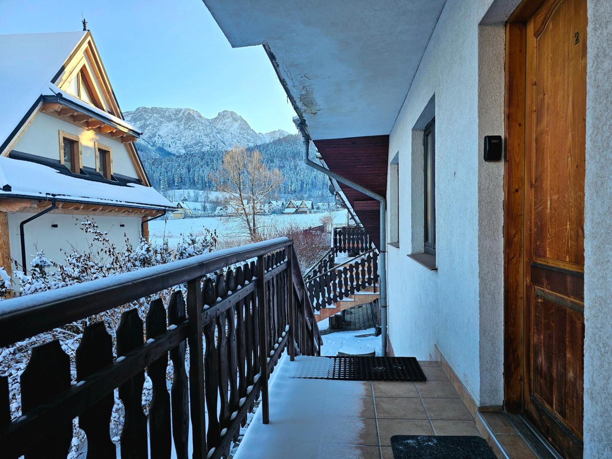Rodzinny Tatra Giewont View Skibowki 11a By Rentilopl Apartmán Zakopane